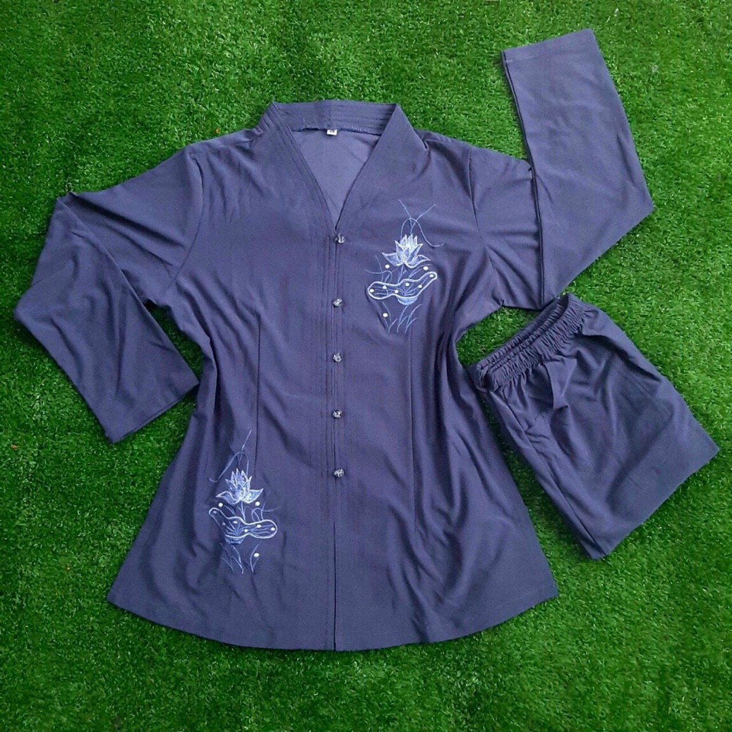 Bà lai tim nút nhựa thun (xanh tím)